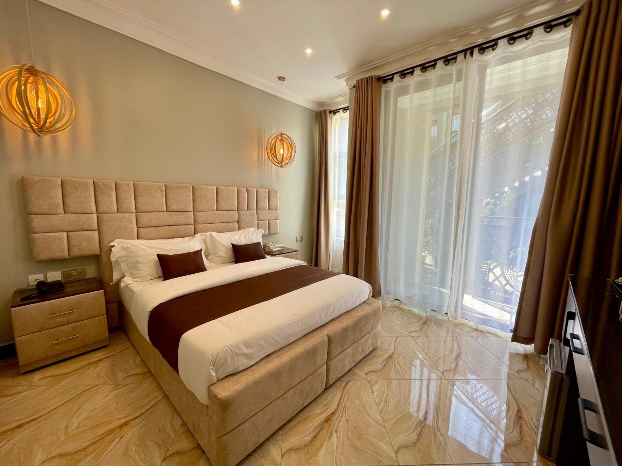 The Nook Boutique Bed and Breakfast Kampala Exteriör bild
